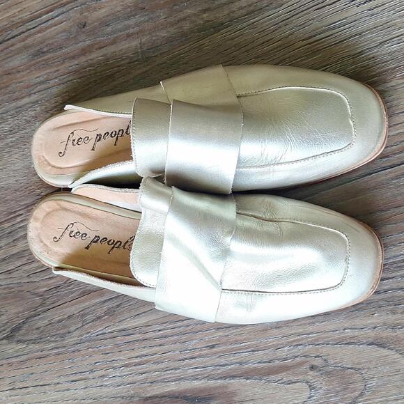 Free People Metallic Slip On Shoe Size 5.5 - Picture 2 of 9